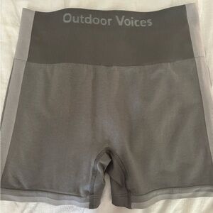 Outdoor Voices Set